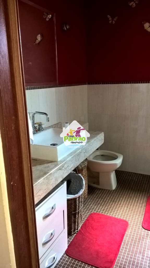 Sobrado em Guarulhos, no bairro Vila Milton