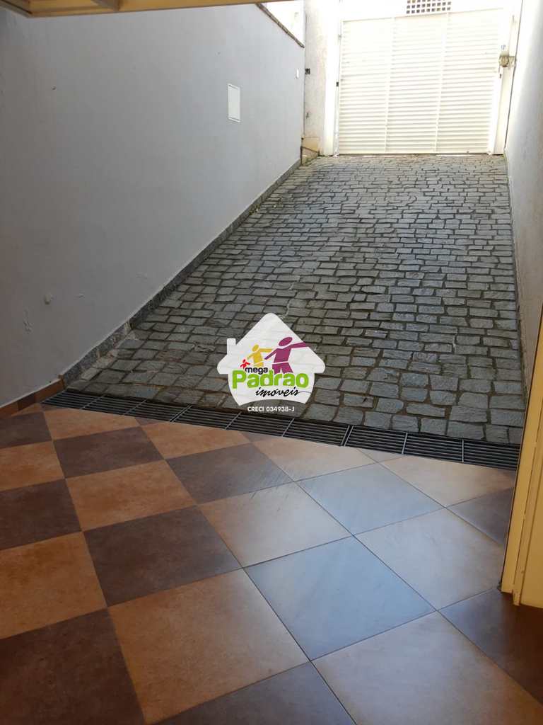 Sobrado em Guarulhos, no bairro Vila Galvão