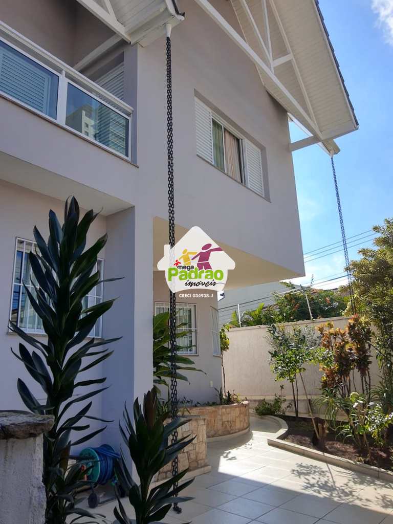 Sobrado em Guarulhos, no bairro Vila Galvão