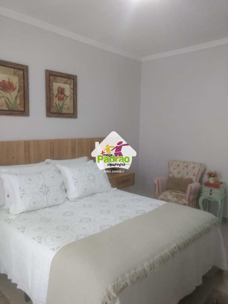Sobrado em Guarulhos, no bairro Jardim Paraventi