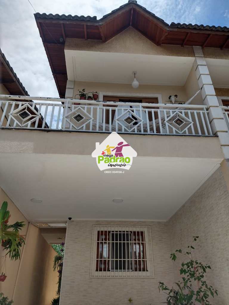 Sobrado em Guarulhos, no bairro Jardim Paraventi