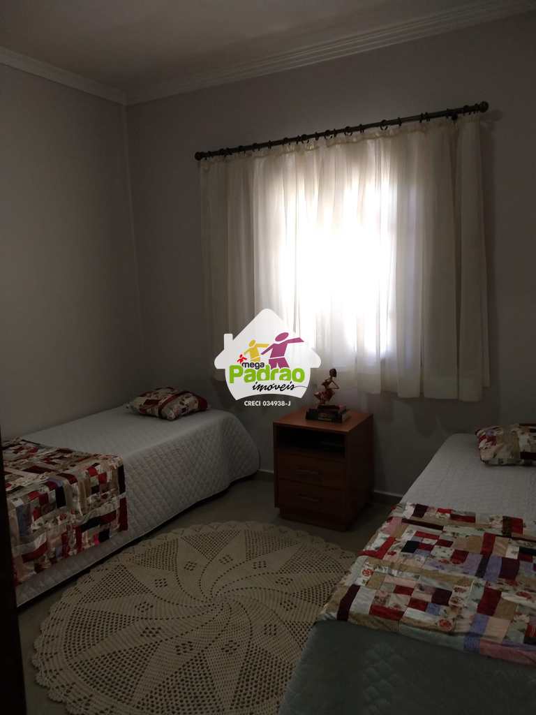 Sobrado em Guarulhos, no bairro Jardim Paraventi