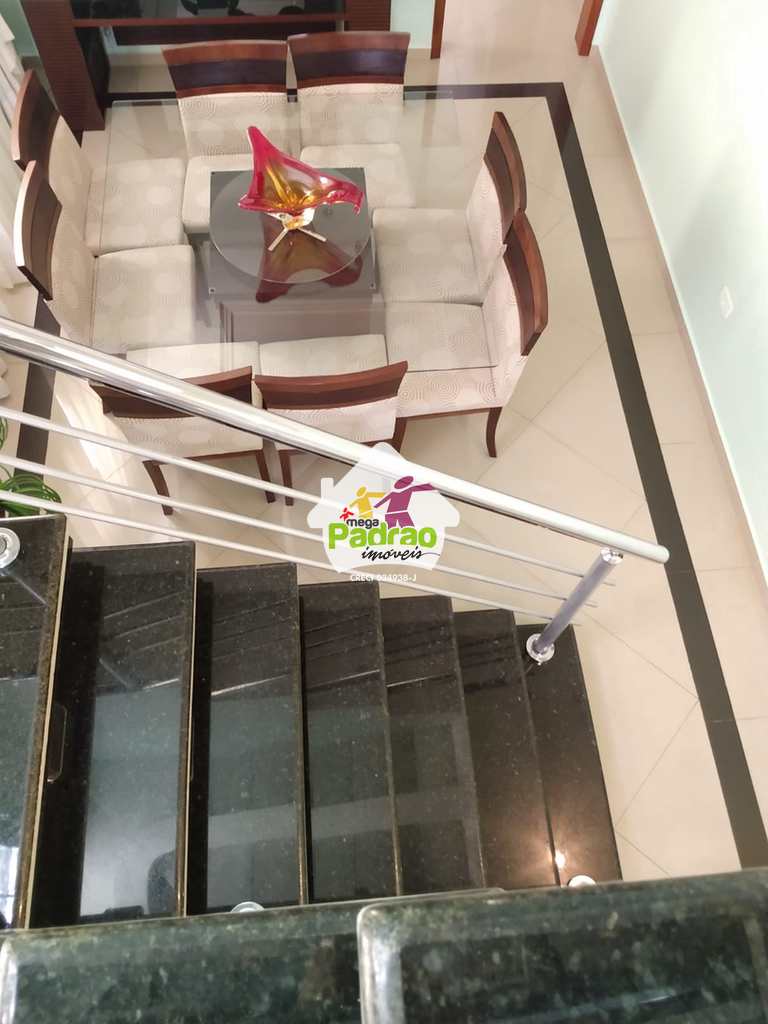 Sobrado em Guarulhos, no bairro Jardim Paraventi