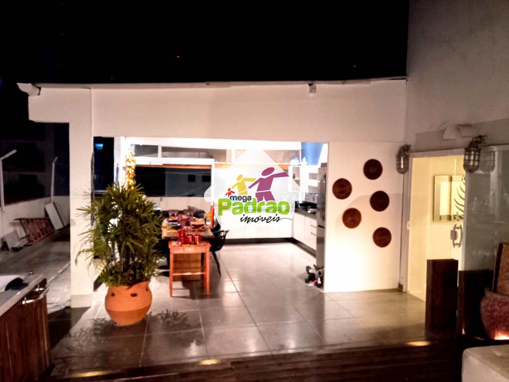 Cobertura em Guarujá, no bairro Tortugas