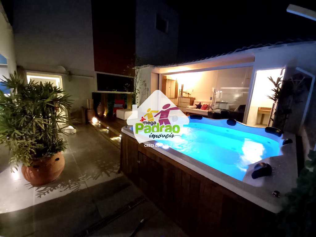 Cobertura em Guarujá, no bairro Tortugas