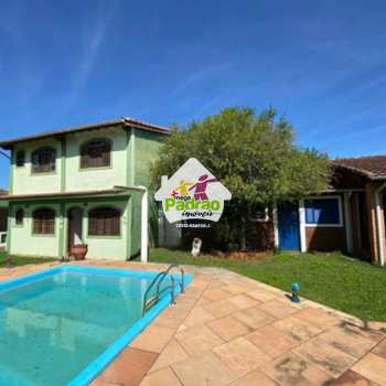 Casa em Mongaguá, bairro Costa Azul