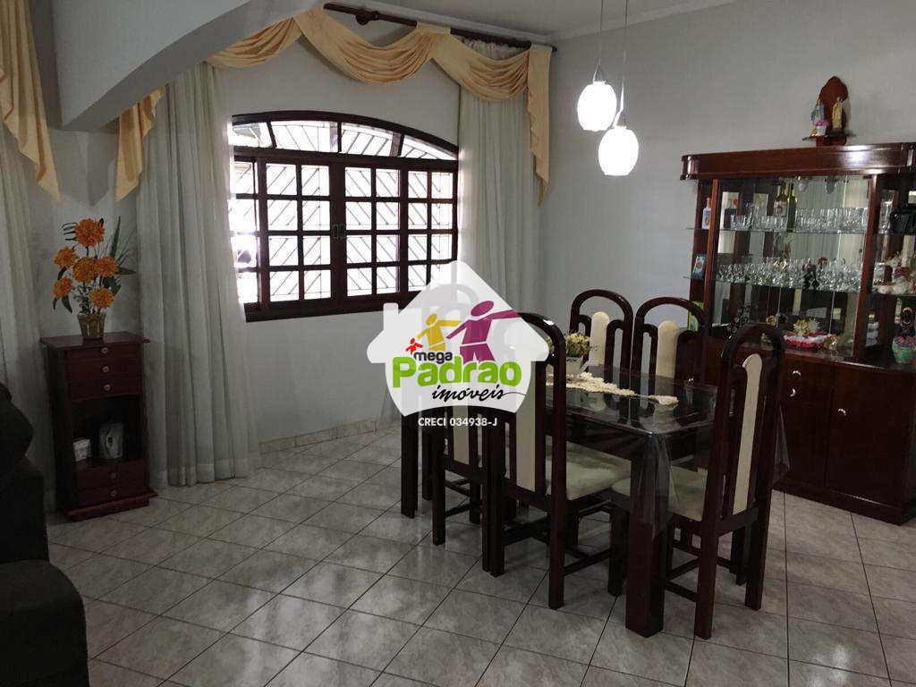 Sobrado em Guarulhos, no bairro Parque Continental II