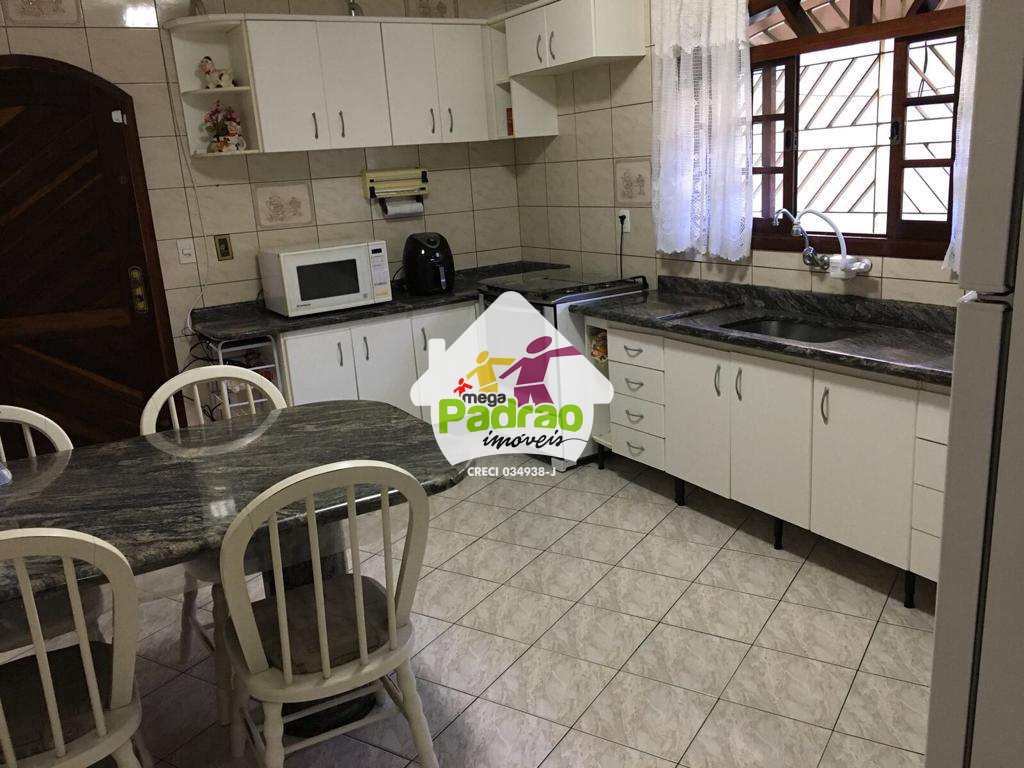 Sobrado em Guarulhos, no bairro Parque Continental II