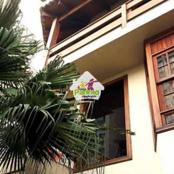 Sobrado em Guarulhos, bairro Parque Renato Maia