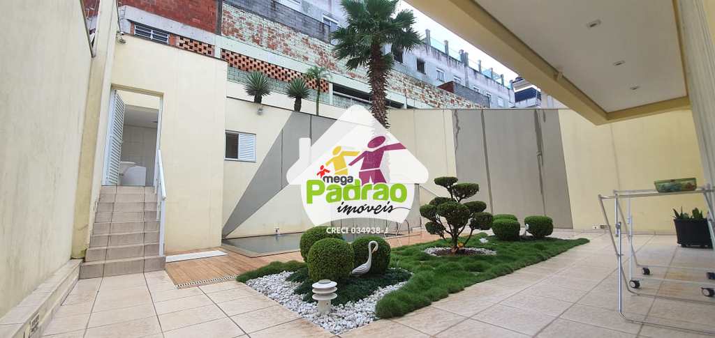 Sobrado em Guarulhos, no bairro Parque Renato Maia