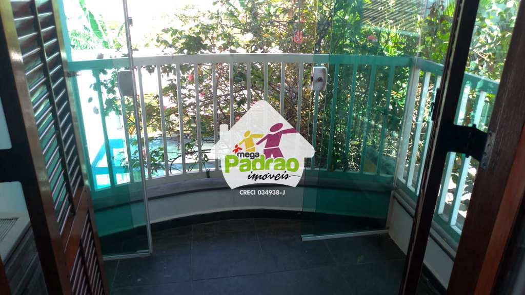 Sobrado em Guarulhos, no bairro Parque Renato Maia