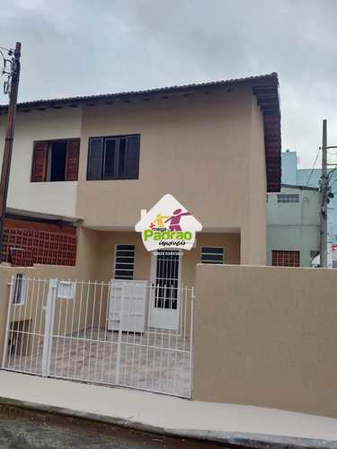 Casa, código 8415 em Guarulhos, bairro Centro