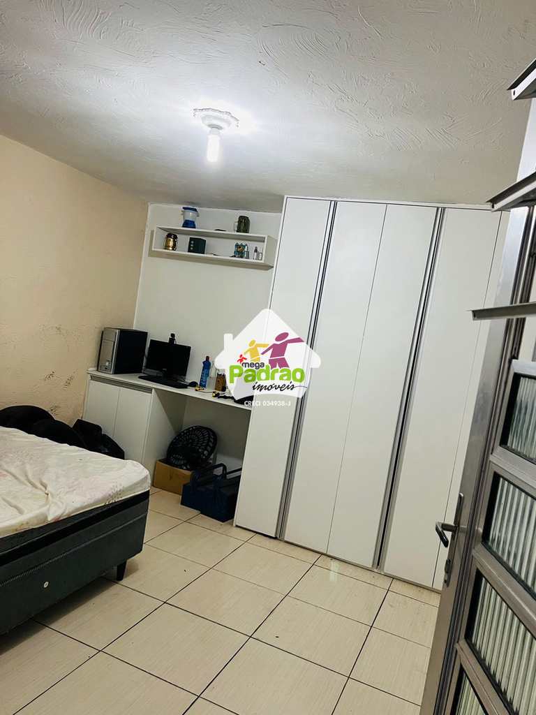 Casa em Guarulhos, no bairro Parque Continental II