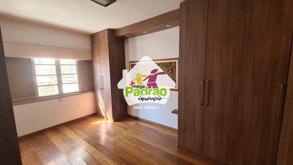 Casa em Guarulhos, no bairro Vila Galvão