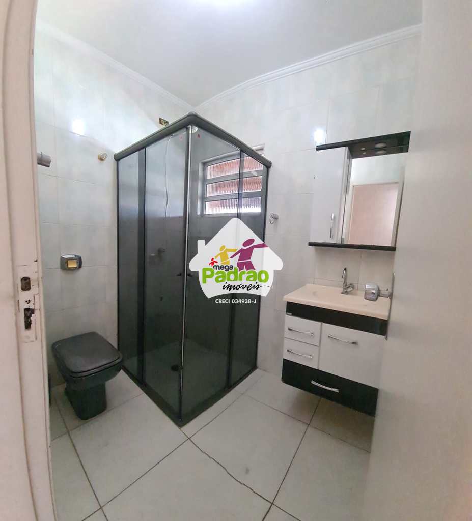 Casa em Guarulhos, no bairro Vila Galvão