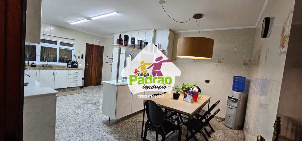 Sobrado em Guarulhos, no bairro Vila Galvão