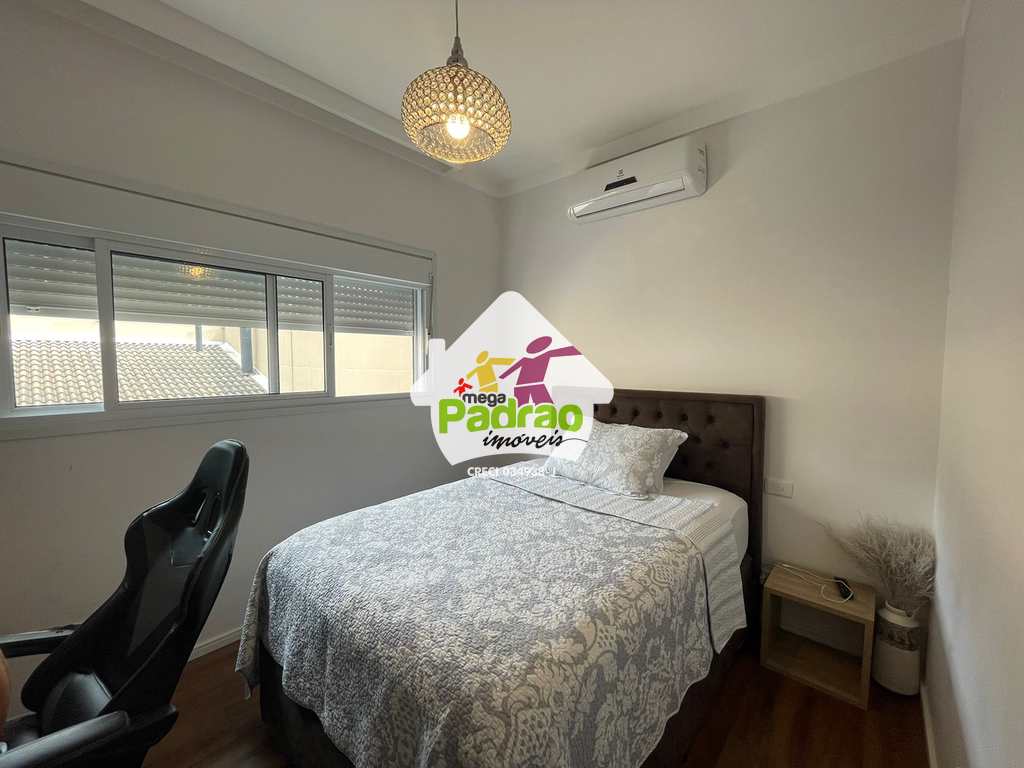 Sobrado em Guarulhos, no bairro Vila Rosália