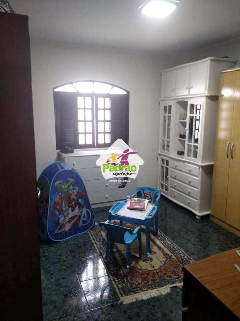 Sobrado em Guarulhos, no bairro Jardim Adriana