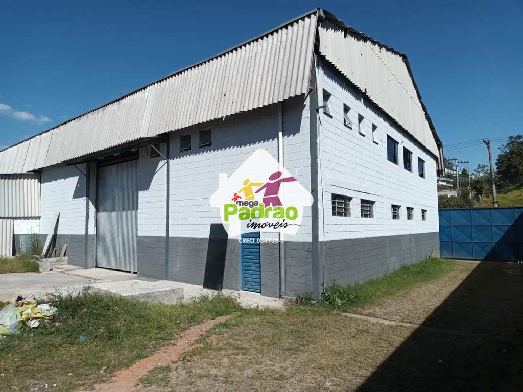 Galpão em Guarulhos, no bairro Água Chata