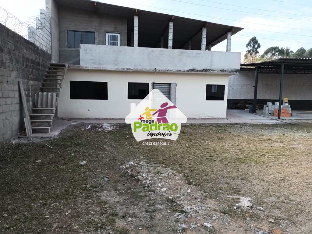 Galpão em Guarulhos, no bairro Água Chata