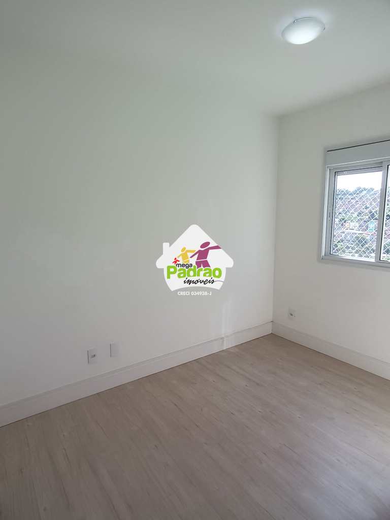 Apartamento em Guarulhos, no bairro Vila Galvão