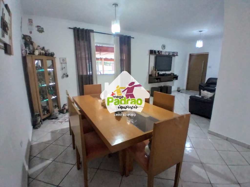 Casa em Guarulhos, no bairro Jardim Aida