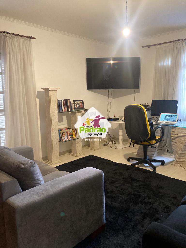 Sobrado em Guarulhos, no bairro Vila Rosália