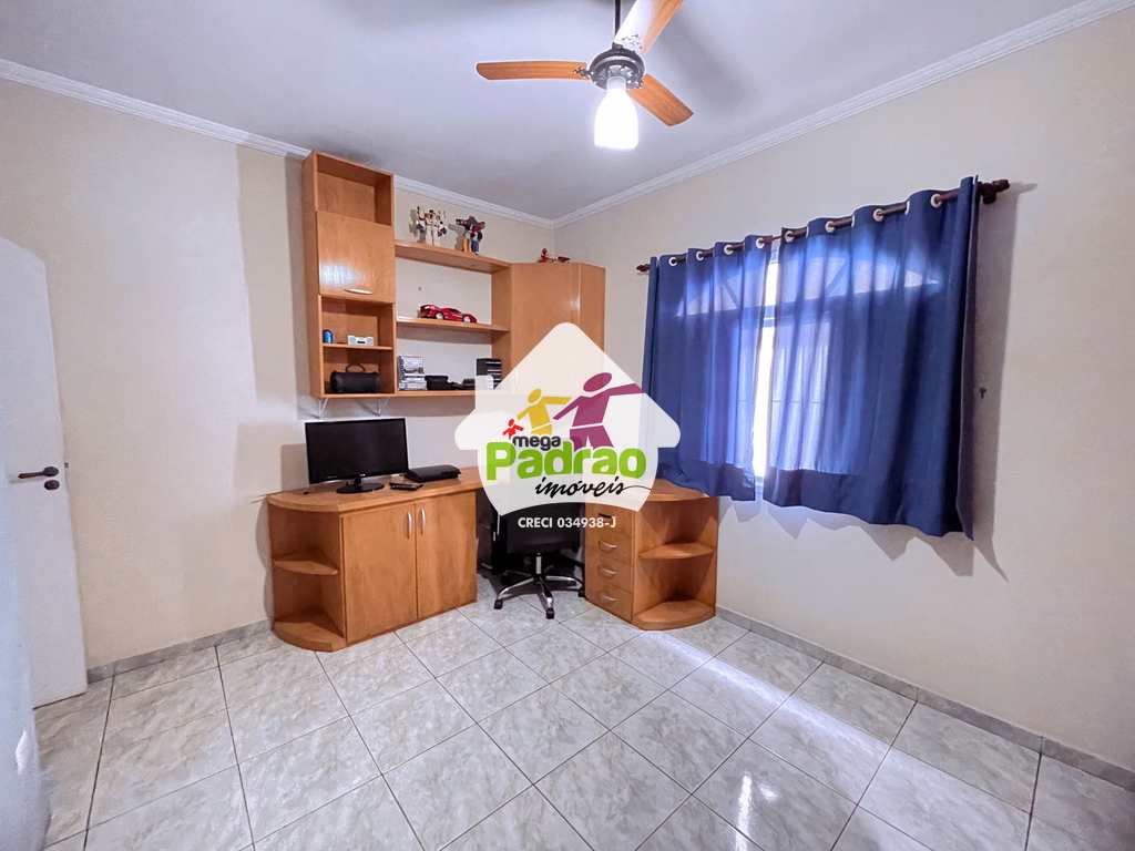 Sobrado em Guarulhos, no bairro Jardim Santa Clara