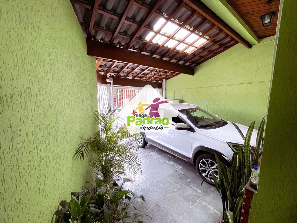 Sobrado em Guarulhos, no bairro Jardim Santa Clara