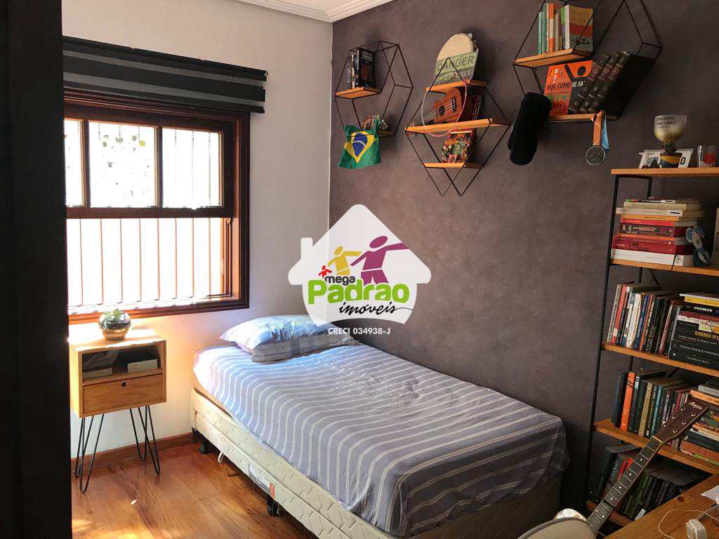 Casa em Guarulhos, no bairro Vila Milton