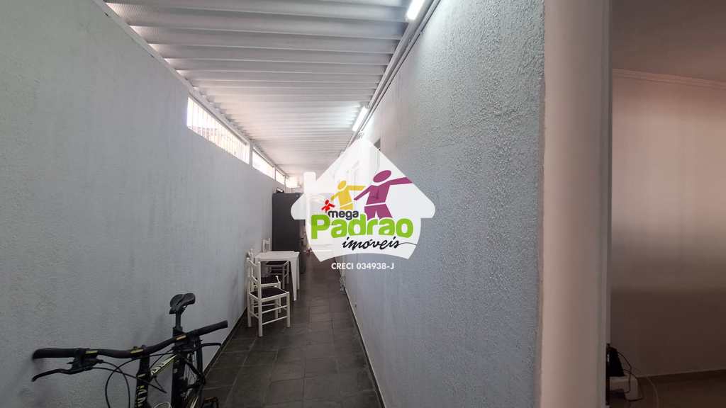 Casa em Guarulhos, no bairro Parque Santo Antônio