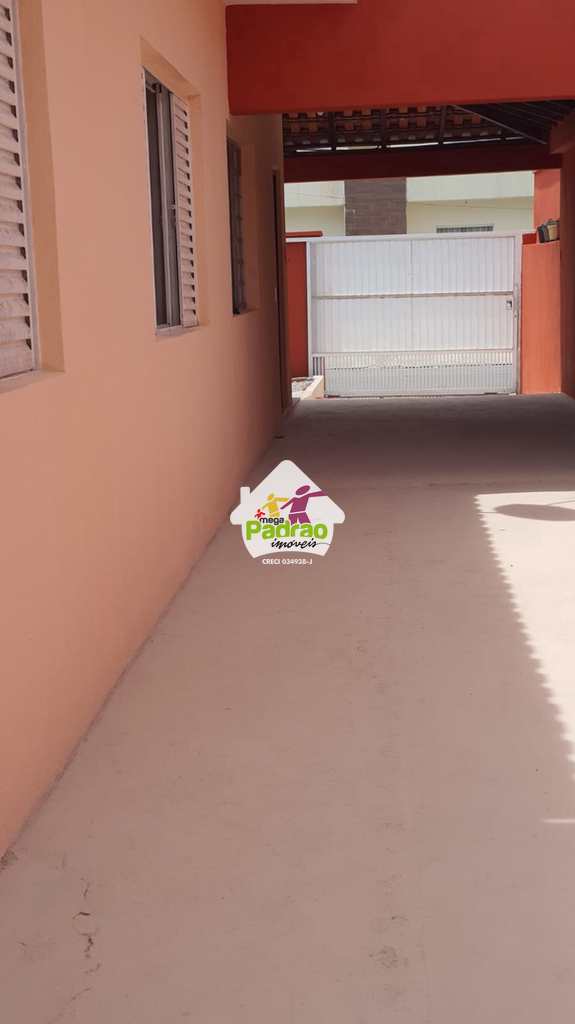 Casa em Peruíbe, no bairro Balneário Stella Maris
