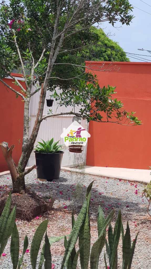 Casa em Peruíbe, no bairro Balneário Stella Maris