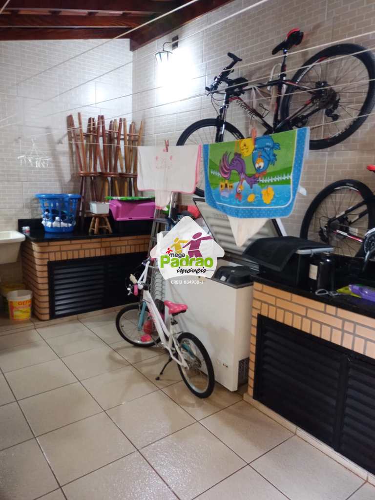 Sobrado em Guarulhos, no bairro Jardim Santa Clara