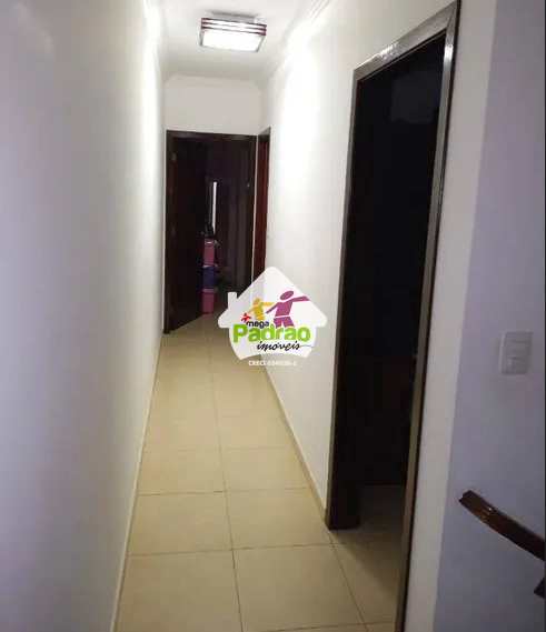 Sobrado em Guarulhos, no bairro Jardim Santa Clara