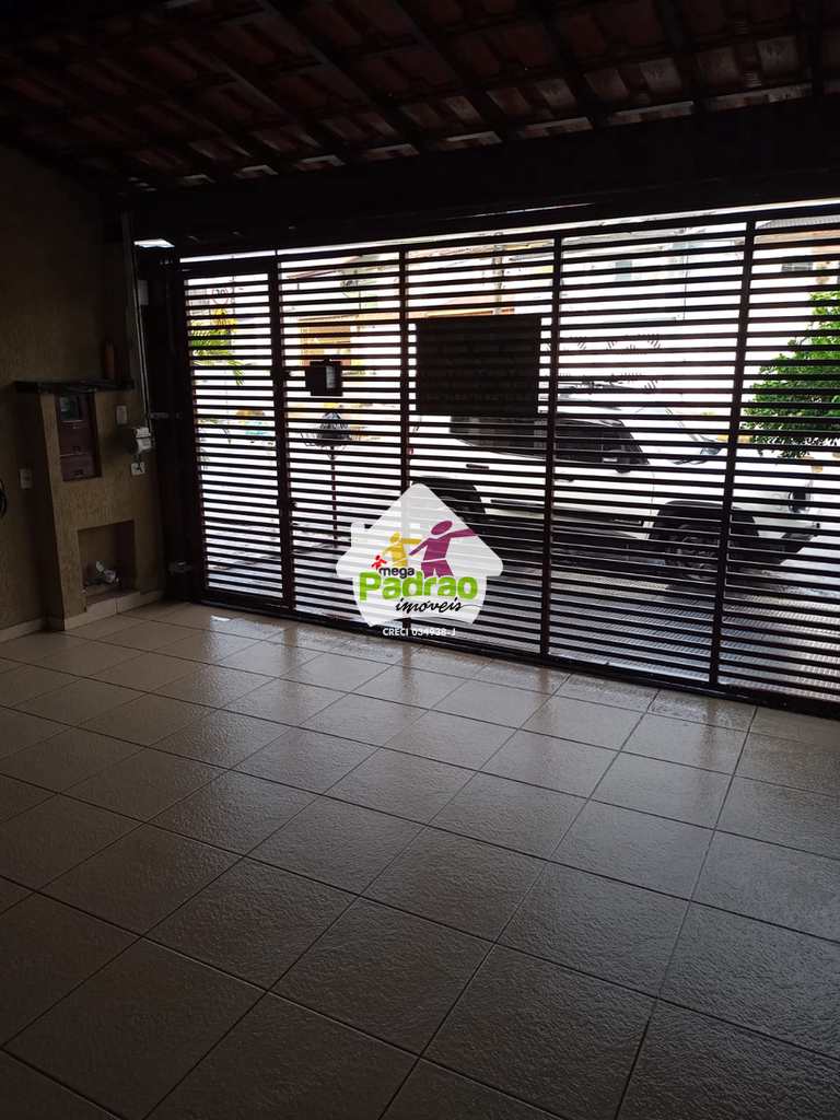 Sobrado em Guarulhos, no bairro Jardim Santa Clara