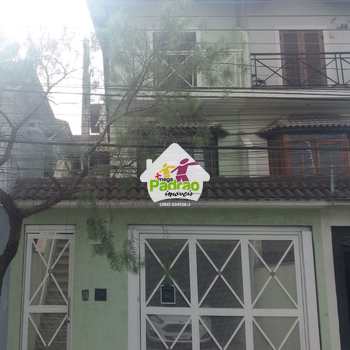 Sobrado em Guarulhos, bairro Parque Renato Maia