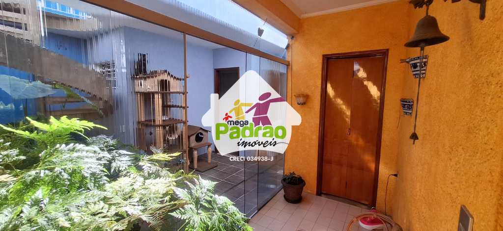 Sobrado em Guarulhos, no bairro Jardim Santa Clara
