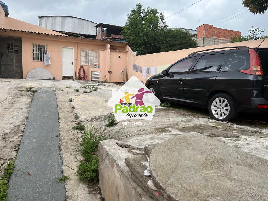 Terreno em Guarulhos, no bairro Jardim Vila Galvão