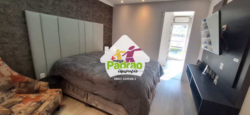 Sobrado em Guarulhos, no bairro Vila Rosália
