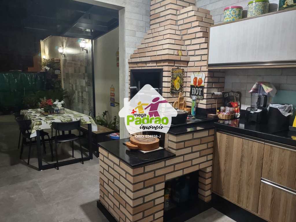 Sobrado em Guarulhos, no bairro Jardim Imperador