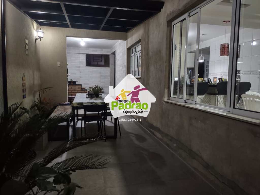 Sobrado em Guarulhos, no bairro Jardim Imperador