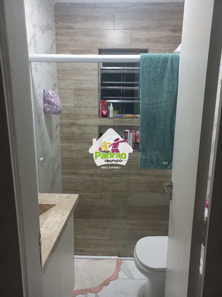 Sobrado em Guarulhos, no bairro Jardim do Papai