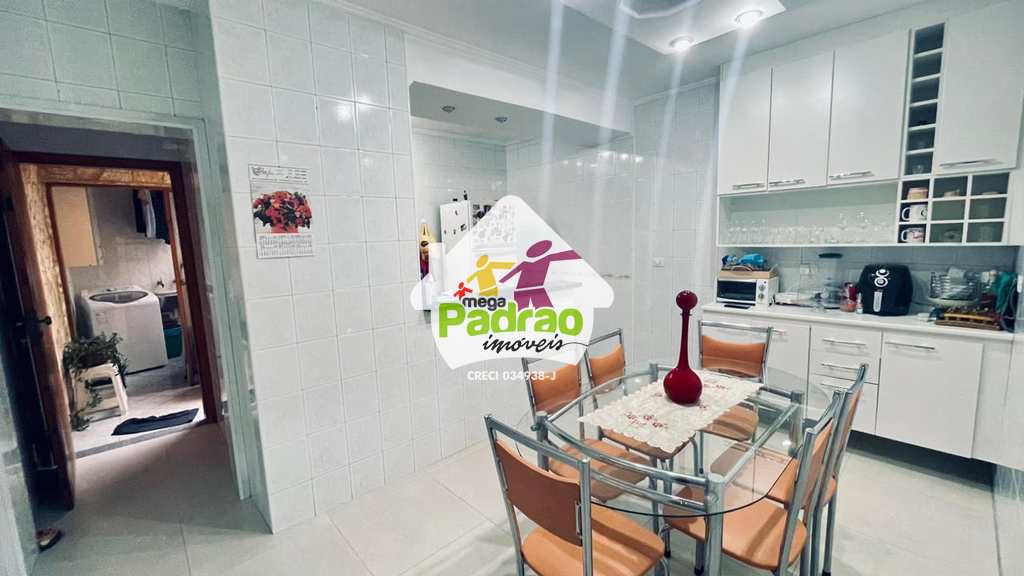 Sobrado em Guarulhos, no bairro Jardim Vila Galvão