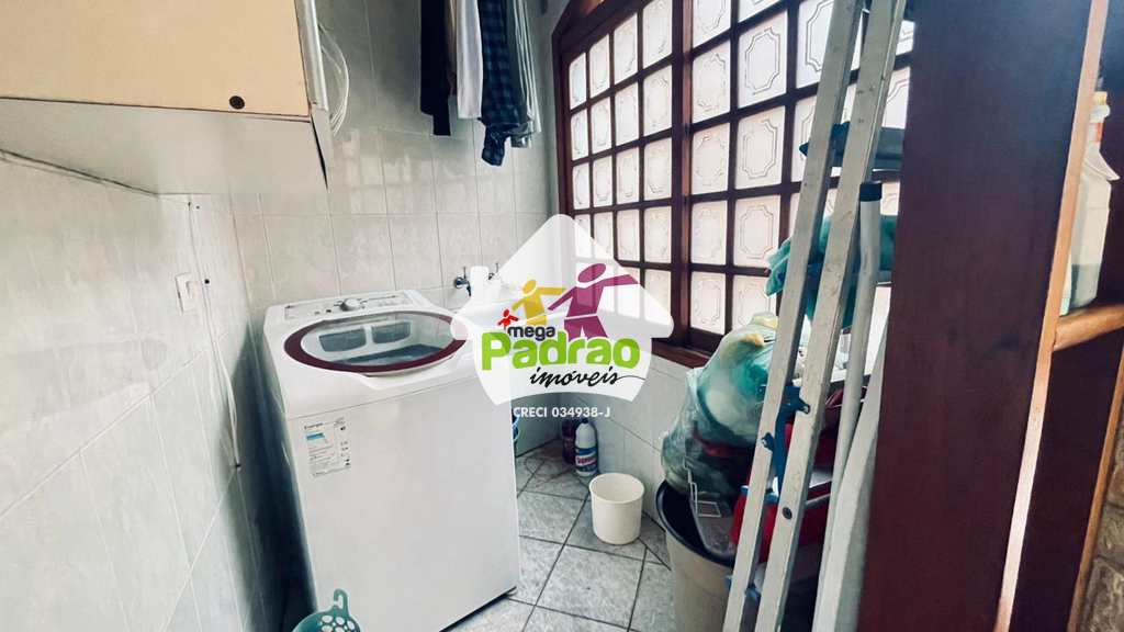 Sobrado em Guarulhos, no bairro Jardim Vila Galvão
