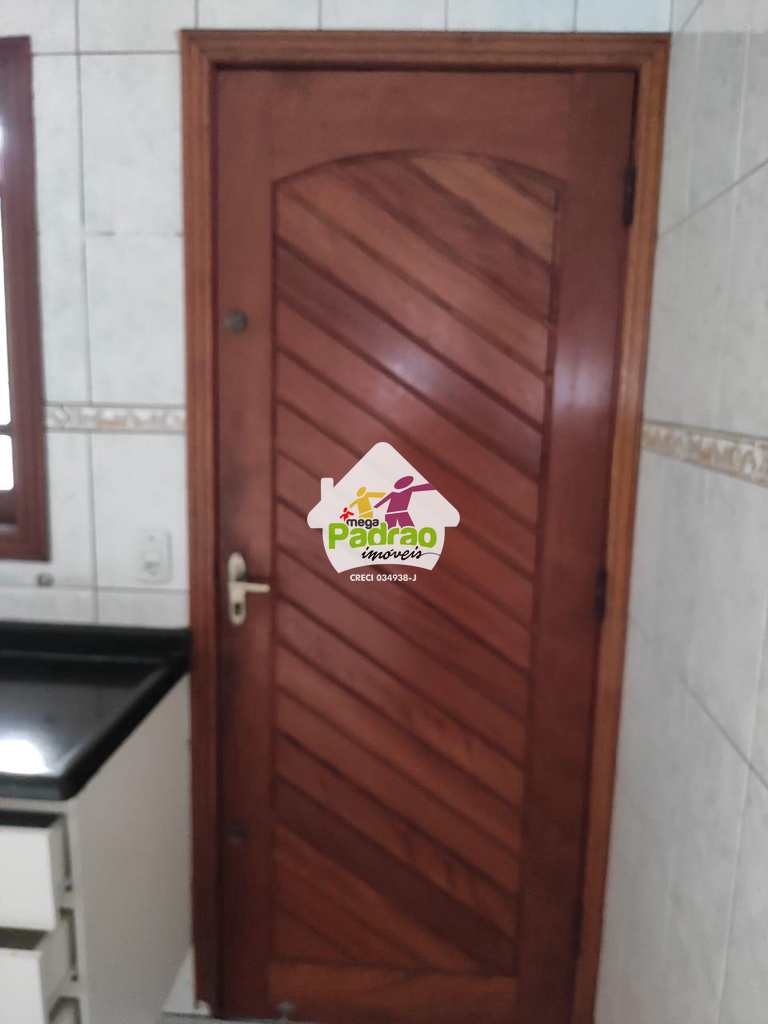 Sobrado em Guarulhos, no bairro Vila Galvão