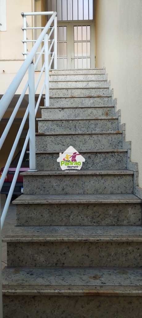 Sobrado em Guarulhos, no bairro Parque Renato Maia