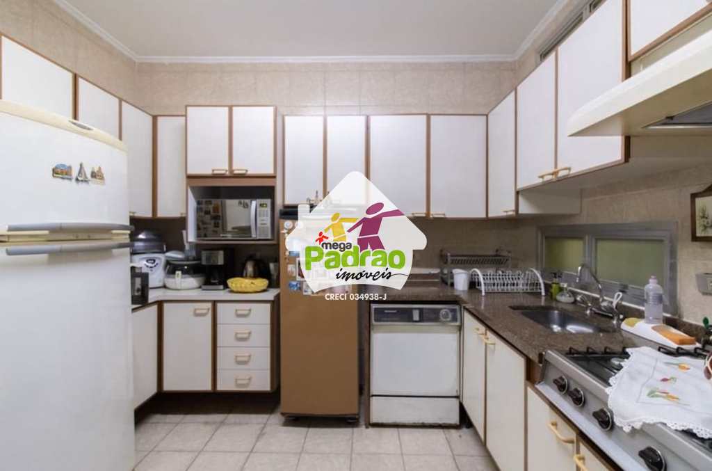 Sobrado em Guarulhos, no bairro Vila Galvão