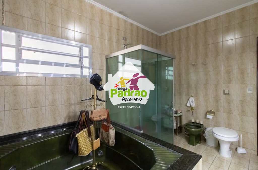 Sobrado em Guarulhos, no bairro Vila Galvão
