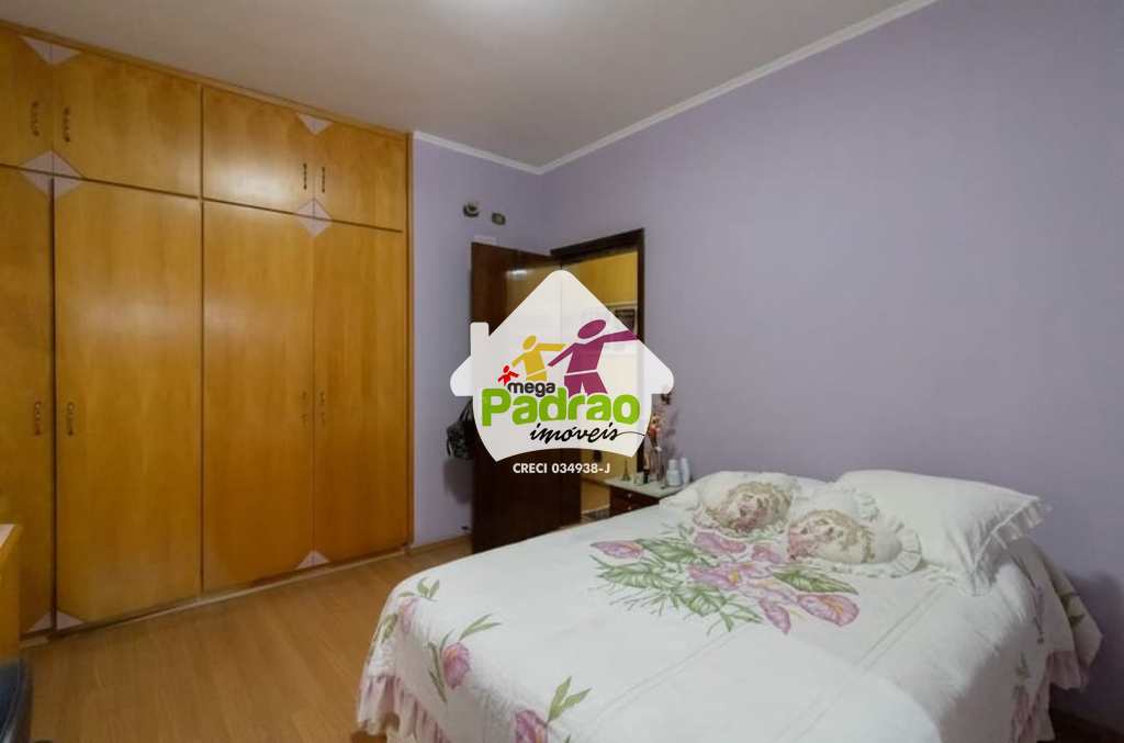 Sobrado em Guarulhos, no bairro Vila Galvão